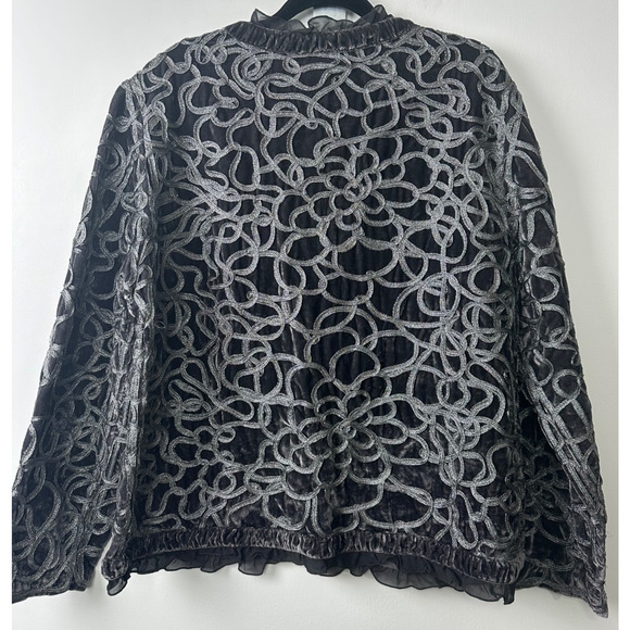 Chico's Velvet Silver Cord Ruffled Jacket sz XL Dark Grey Boho Retro V Neck E10 - Picture 4 of 7